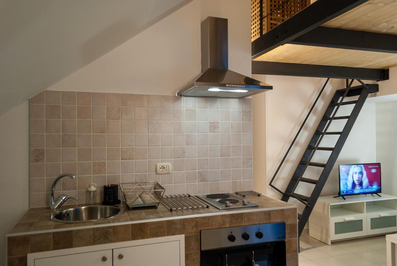 La Mansarda Di Nemi Apartment Trapani Exterior photo