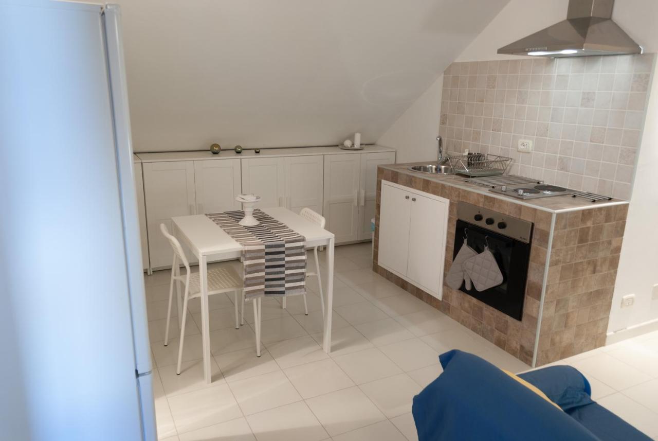 La Mansarda Di Nemi Apartment Trapani Exterior photo